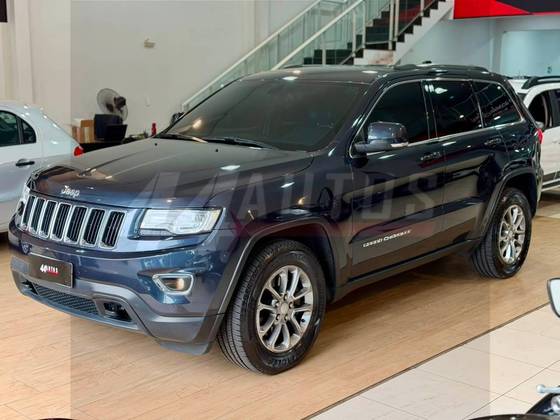 JEEP GRAND CHEROKEE 3.6 LAREDO 4X4 V6 24V GASOLINA 4P AUTOMÁTICO JEEP GRAND CHEROKEE 3.6 LAREDO 4X4 V6 24V GASOLINA 4P AUTOMÁTICO